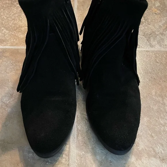 •Steve Madden Fridge Boots• - Picture 2 of 5